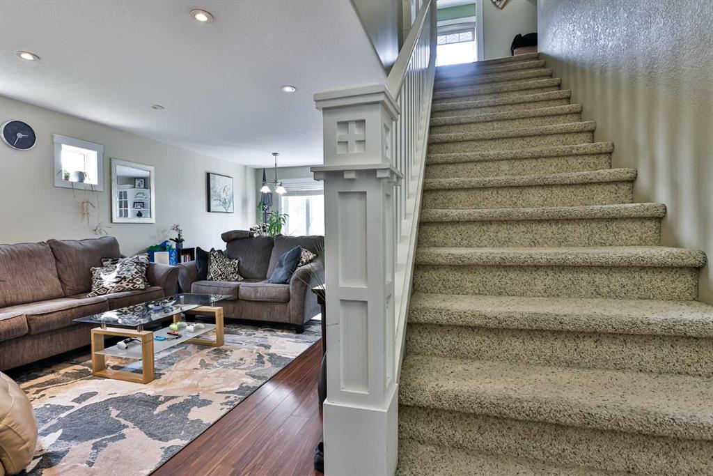 Fourth View of 738 18 Street N, Westminster, Lethbridge, Alberta, T1H 3G8