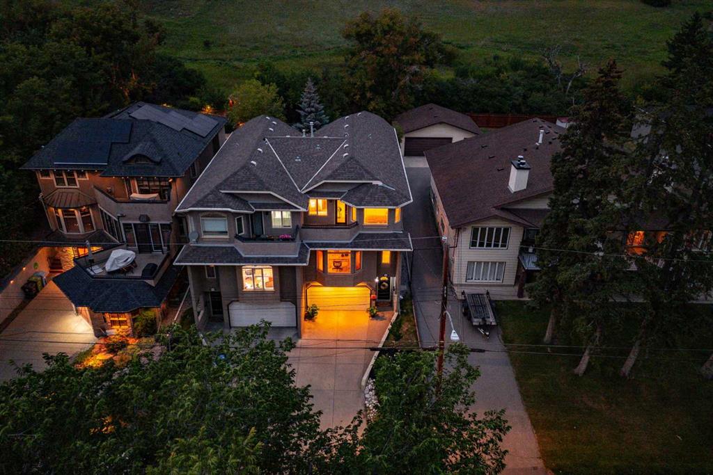 Third View of 2540 7 Avenue NW, West Hillhurst, Calgary, Alberta, T2N 1A4