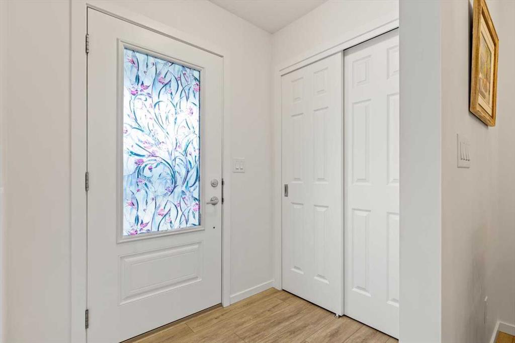 Third View of 602 Osborne Drive SW, Southwinds, Airdrie, Alberta, T4B5G6