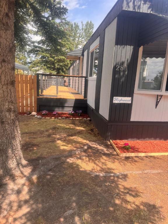 Fifth View of 281, 6220 17 Avenue SE, Red Carpet, Calgary, Alberta, T2a0w6