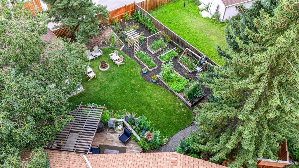 Third View of 1107 Ranchview Road NW, Ranchlands, Calgary, Alberta, T3G 1J5
