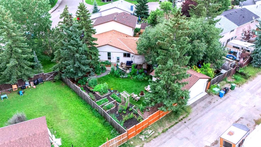 Fourth View of 1107 Ranchview Road NW, Ranchlands, Calgary, Alberta, T3G 1J5