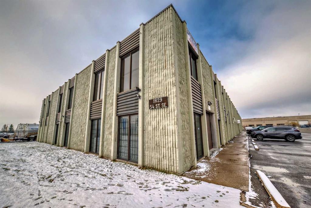 Third View of 1829 54 Street SE, Forest Lawn Industrial, Calgary, Alberta, T2B1N5