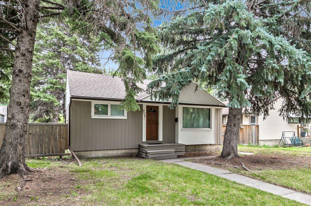906 Rundle Crescent NE, A2254834, Alberta,