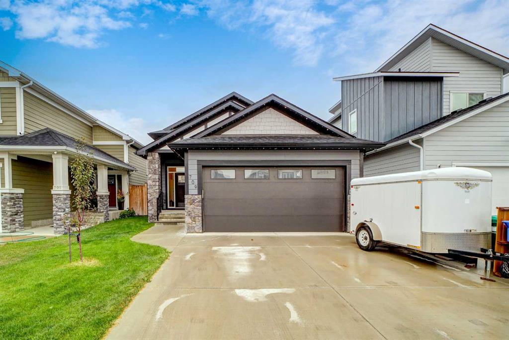 709 Sixmile Crescent S, A2254873, Alberta,