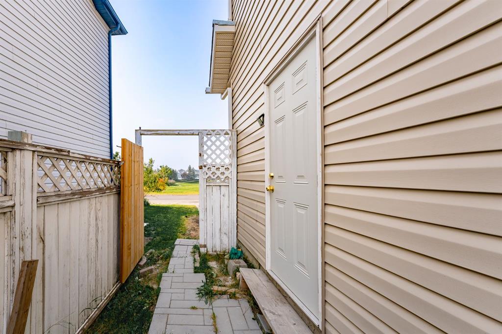 Fifth View of 714 Martindale Boulevard NE, Martindale, Calgary, Alberta, T3J 3W3