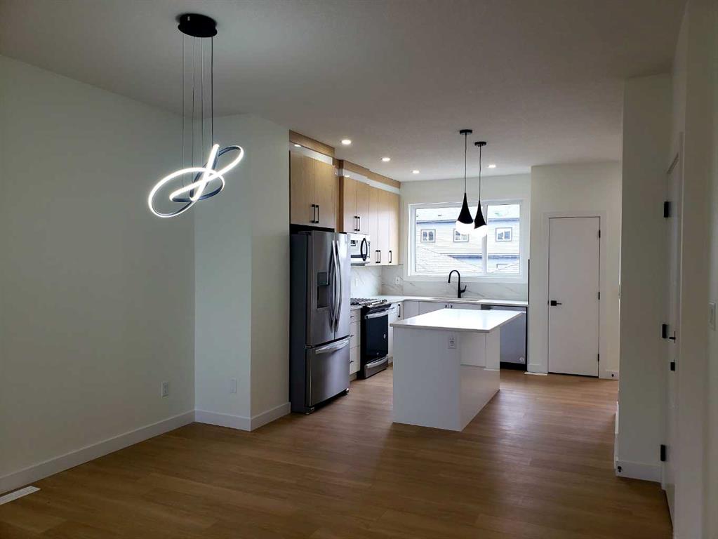 Fifth View of 120 28 Street SW, NONE, Edmonton, Alberta, T6X 1A7