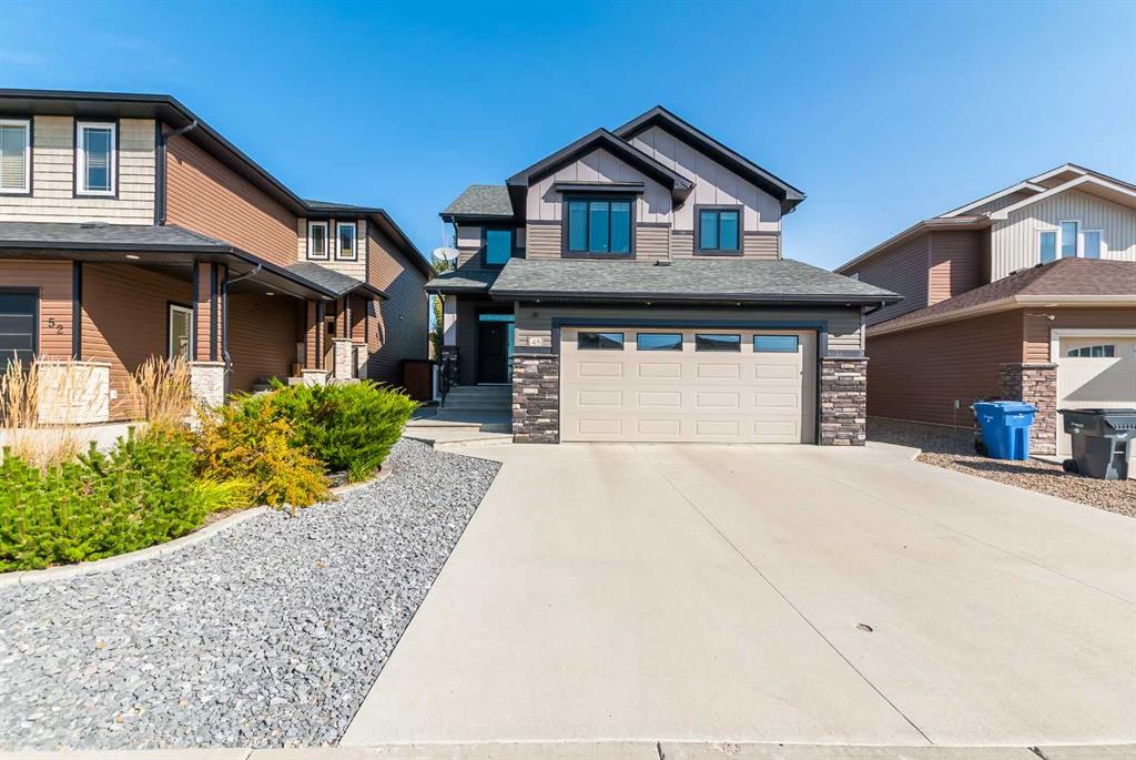 48 Hamptons Crescent SE, A2254935, Alberta,