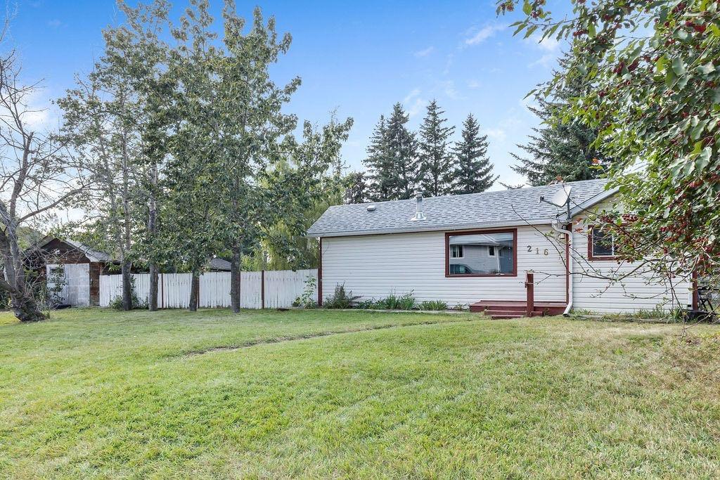 216 Royalties Crescent , A2254984, Alberta,
