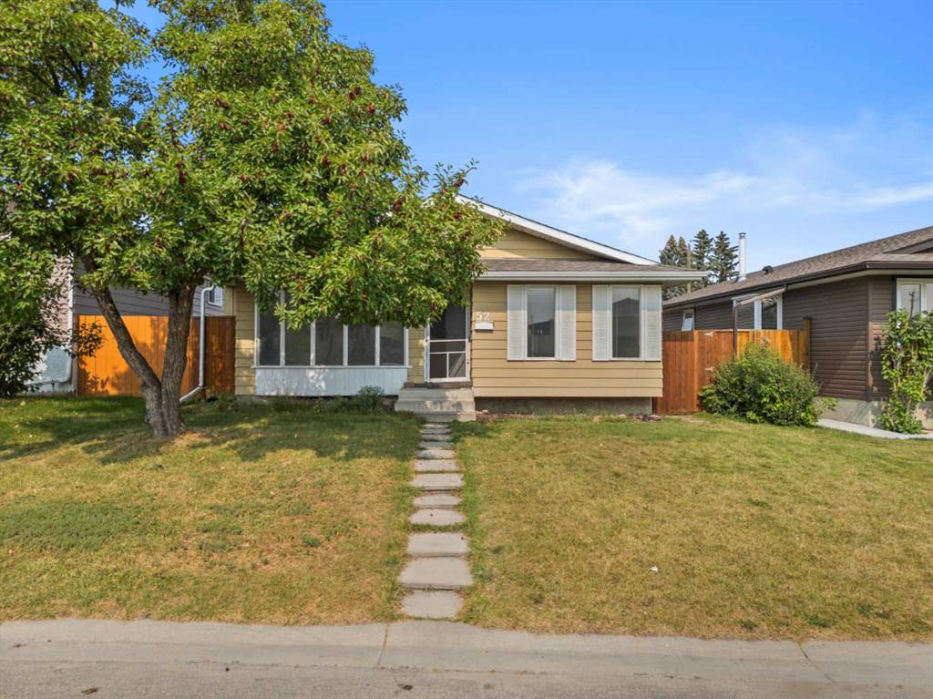 52 Dover Ridge Court SE, A2255017, Alberta,