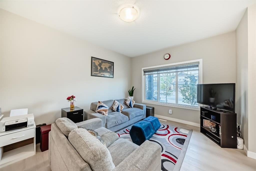 559 cornerstone Avenue NE, A2255023, Alberta,