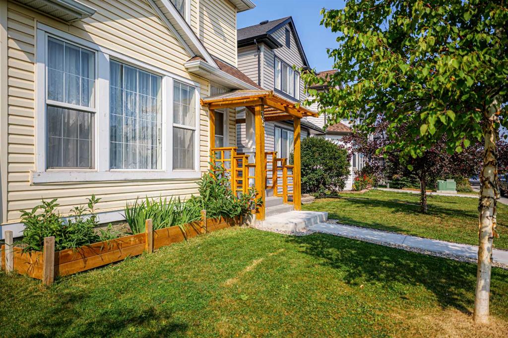 35 Bridlecrest Road SW, A2255048, Alberta,
