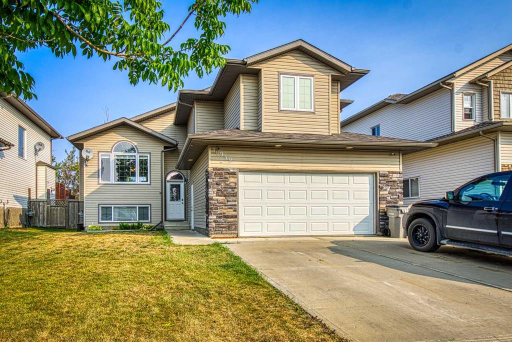 10942 O'Brien Lake Crescent  , A2255117, Alberta,