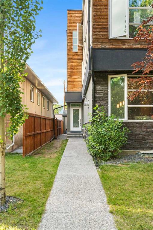 Third View of 1, 308 11 Avenue NE, Crescent Heights, Calgary, Alberta, T2E 0Z1