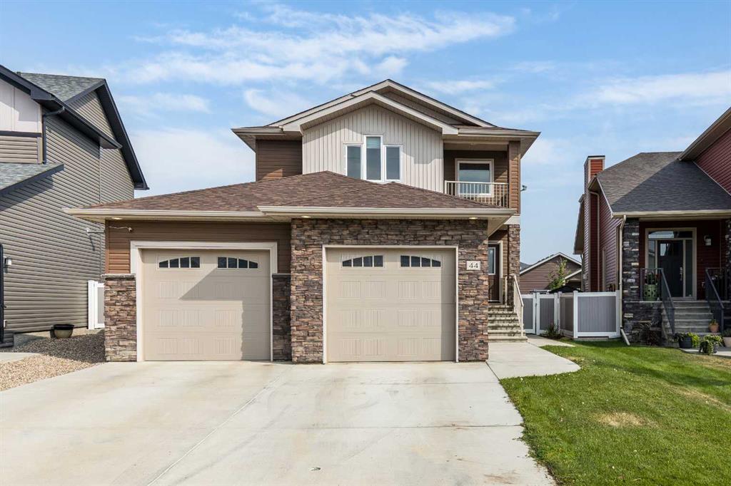 44 Hamptons Crescent SE, A2255228, Alberta,