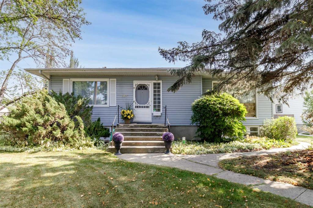 Second View of 5825 45 Avenue , Waskasoo, Red Deer, Alberta, T4N 3M1