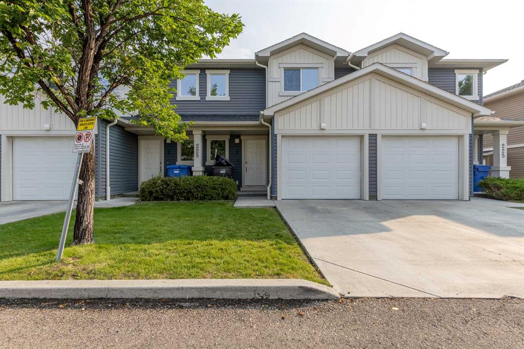 2, 225 Silkstone Road W, A2255316, Alberta,