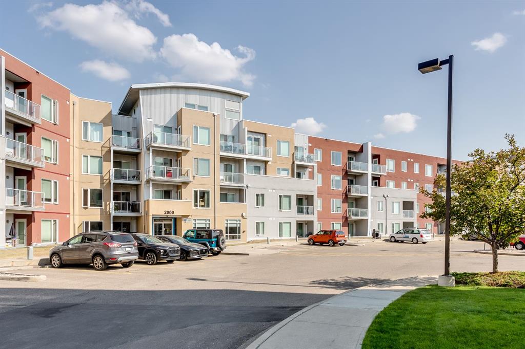 2203, 604 East Lake Boulevard NE, A2255346, Alberta,