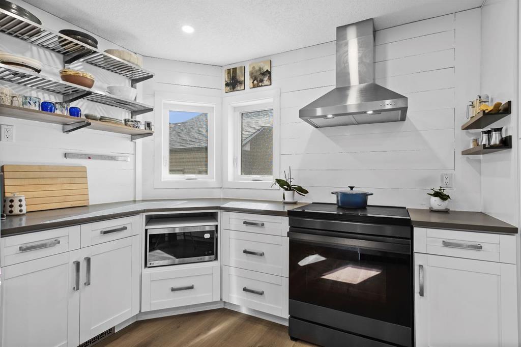 Third View of 168 Riverside Way SE, Riverbend, Calgary, Alberta, T2C3V9