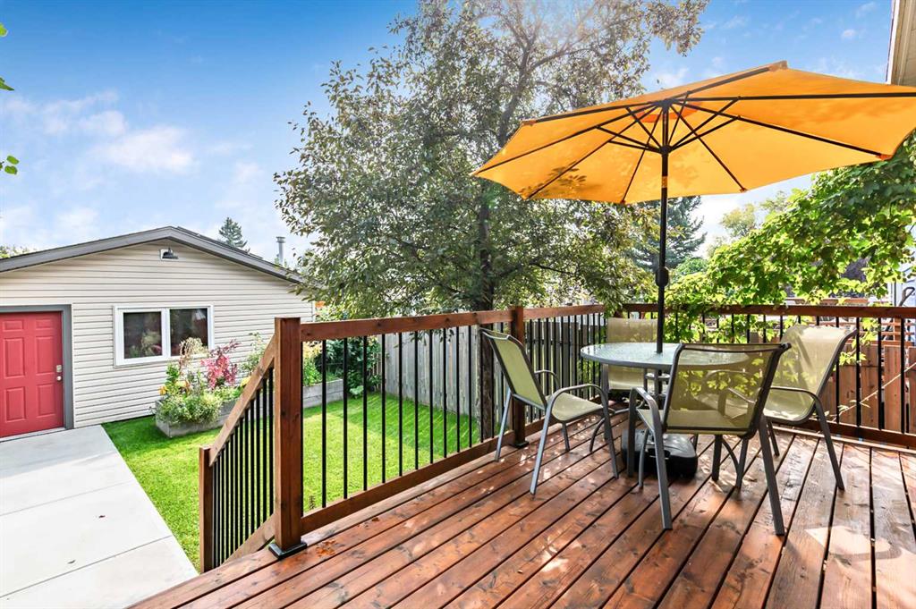 Fourth View of 4004 46 Street SW, Glamorgan, Calgary, Alberta, T3B 6P3