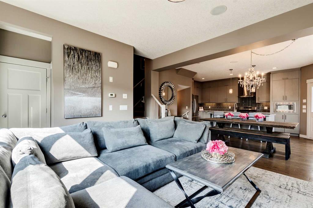 2, 4613 17 Avenue NW, A2255491, Alberta,
