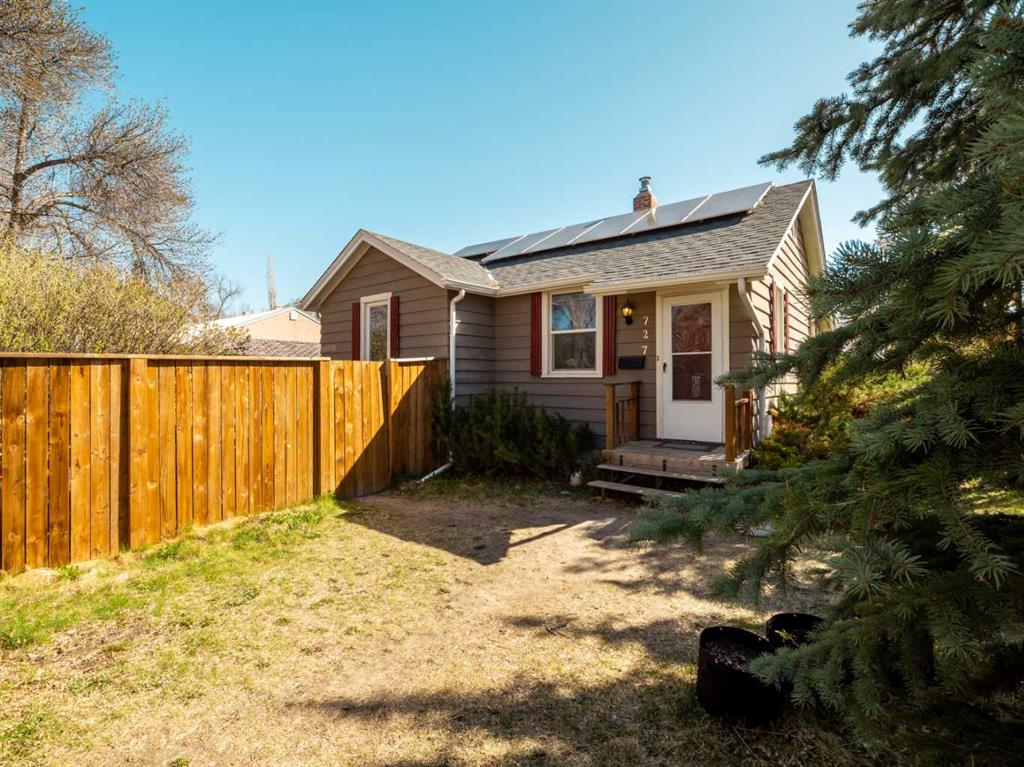 727 15 Street S, A2255494, Alberta,