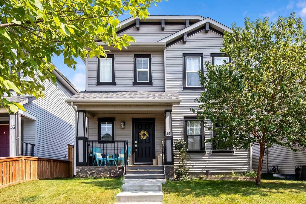 35 Drake Landing Boulevard , A2255497, Alberta,