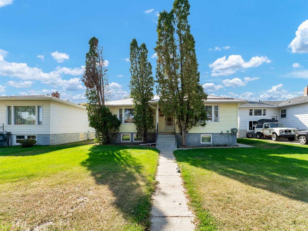 445 8 Street SW, A2255499, Alberta,