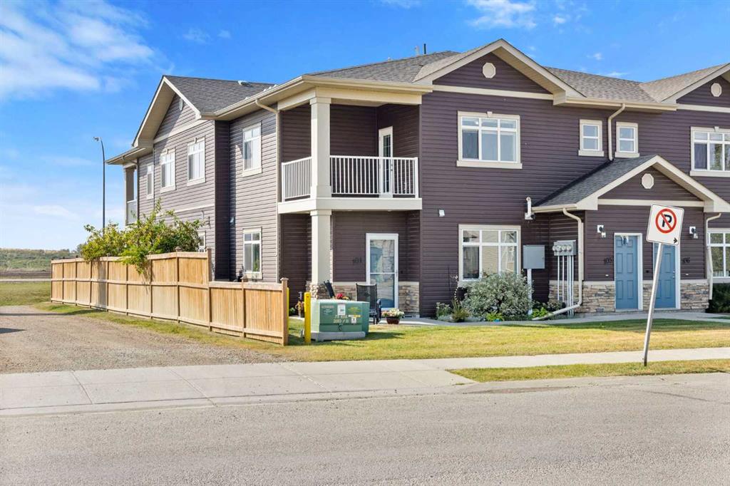 105, 639 Oak Street , A2255581, Alberta,