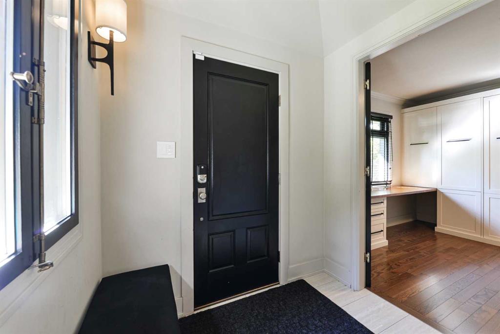 Fourth View of 1924 10A Street SW, Upper Mount Royal, Calgary, Alberta, T2T 3K1