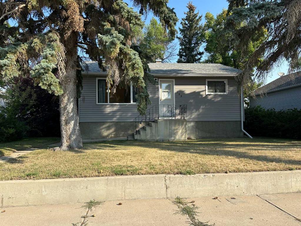 122 3 Avenue N, A2255668, Alberta,