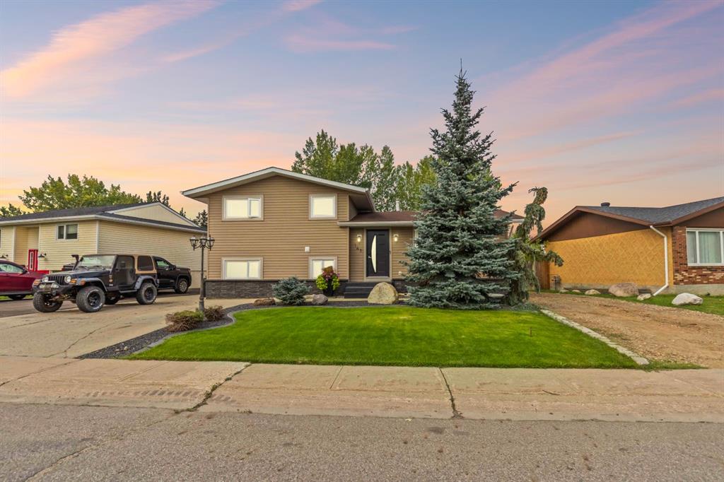 Fourth View of 141 Hillcrest Drive , Thickwood, Fort McMurray, Alberta, T9H 3T7
