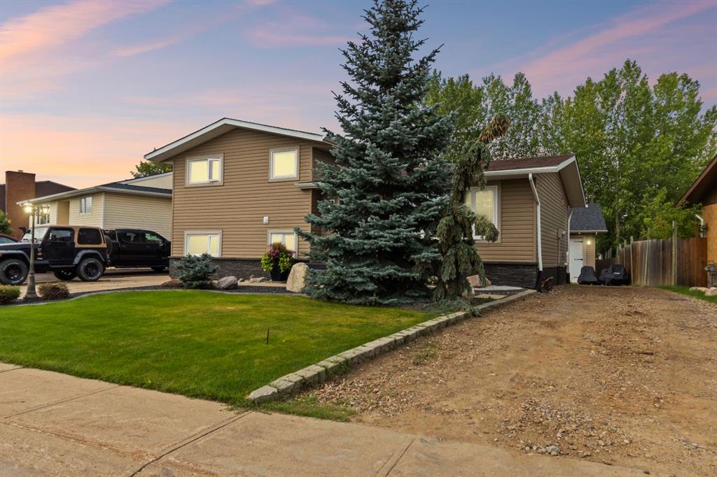 Fifth View of 141 Hillcrest Drive , Thickwood, Fort McMurray, Alberta, T9H 3T7