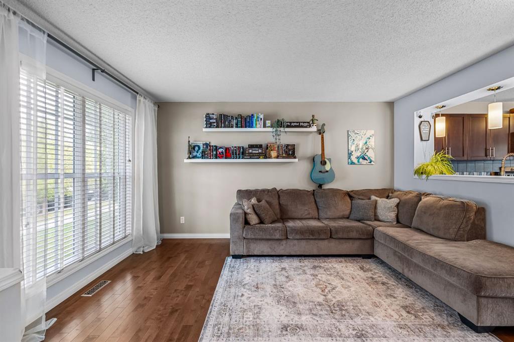 Fifth View of 131 Auburn Bay Boulevard SE, Auburn Bay, Calgary, Alberta, T3M 0V3