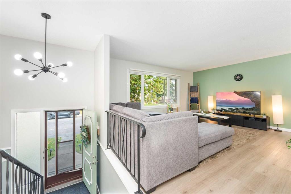 Fifth View of 143 Manora Drive NE, Marlborough Park, Calgary, Alberta, T2A 4P6