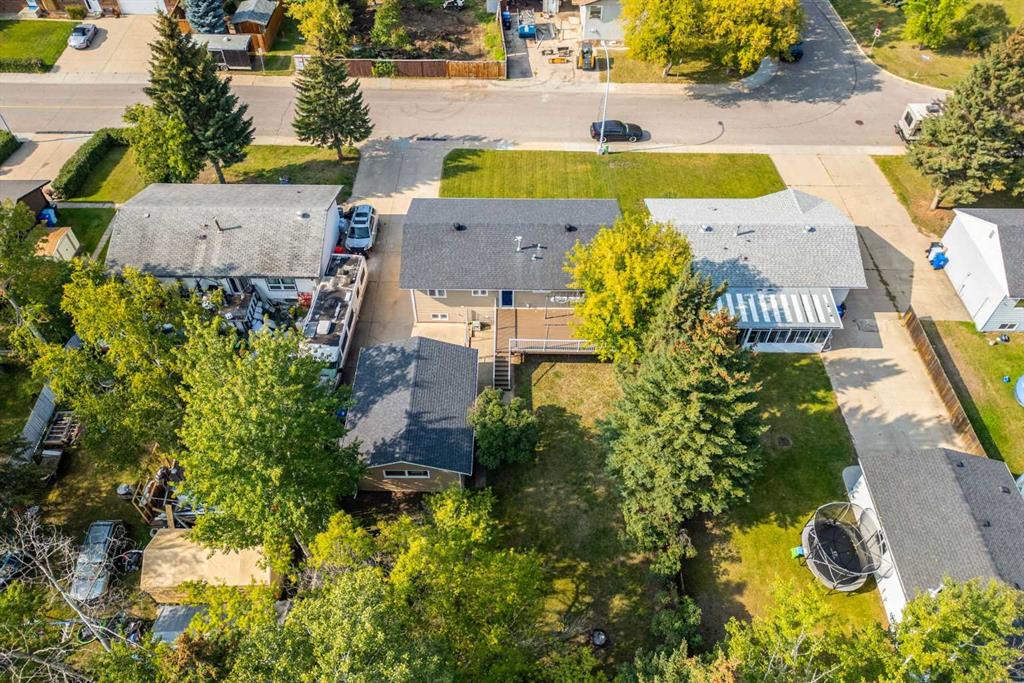 Fourth View of 3 MAY Crescent , Downtown, Fort McMurray, Alberta, T9H 1J8