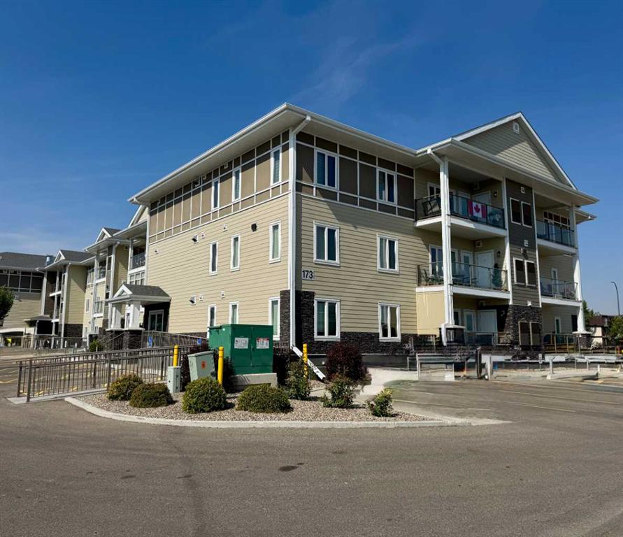 306, 173 Fairmont Boulevard S, A2255920, Alberta,