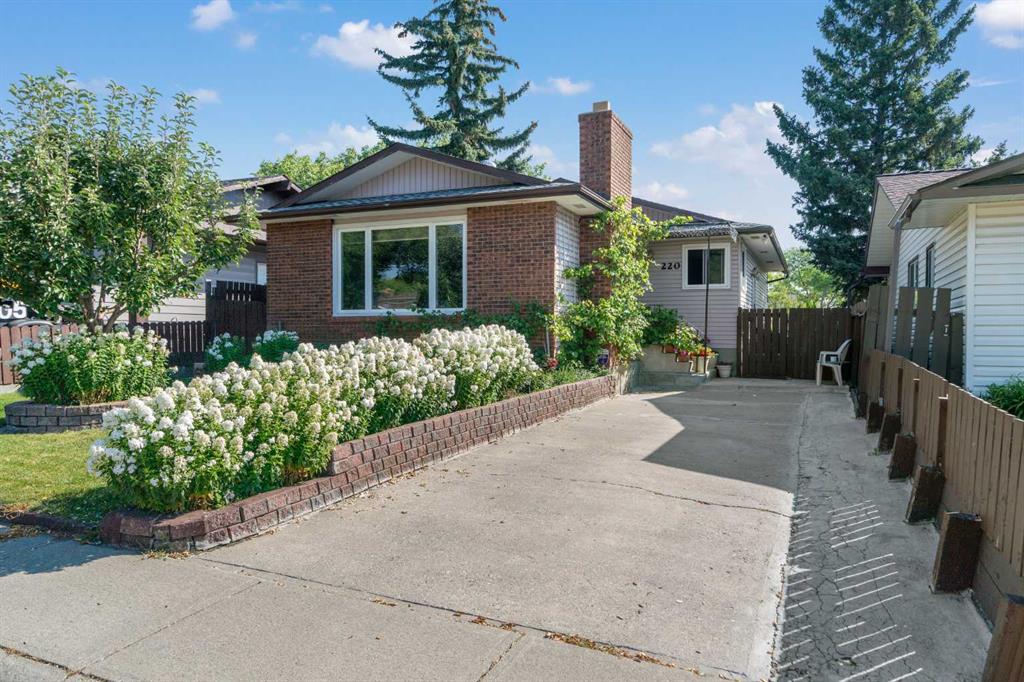 220 Temple Close NE, A2255982, Alberta,