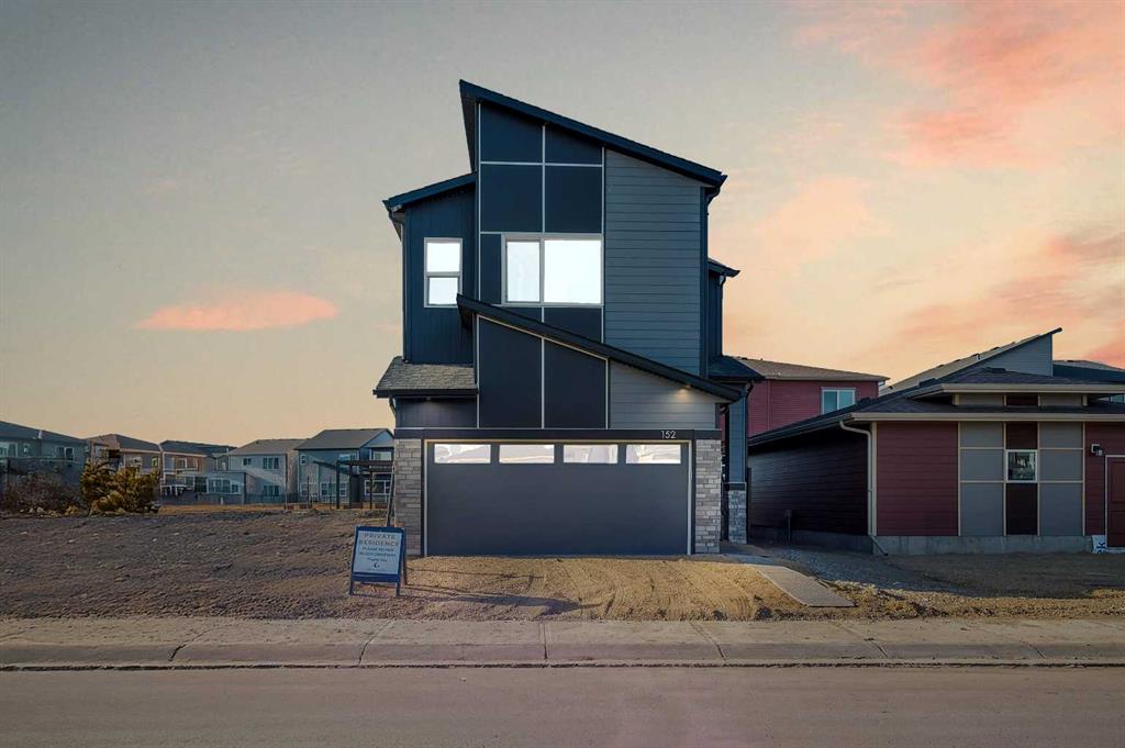 152 Wolf Hollow Manor SE, A2256013, Alberta,