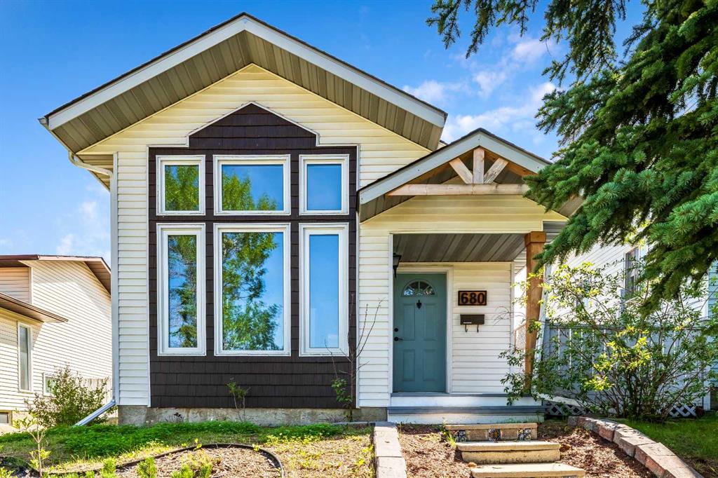 680 Macewan Drive NW, A2256226, Alberta,