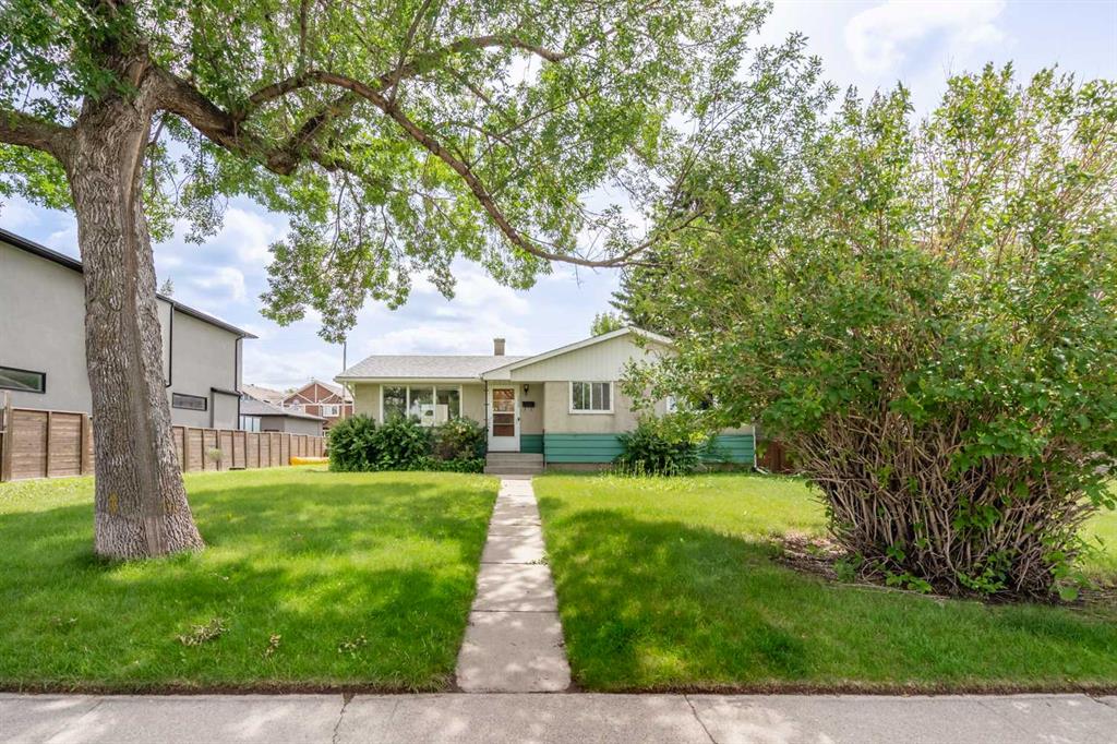 1015 32 Avenue NW, A2256228, Alberta,