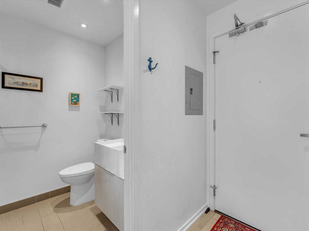 Fifth View of 403, 615 6 Avenue SE, Downtown East Village, Calgary, Alberta, T2G 1S2