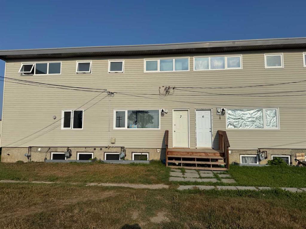 7, 305 5 Street , A2256261, Alberta,
