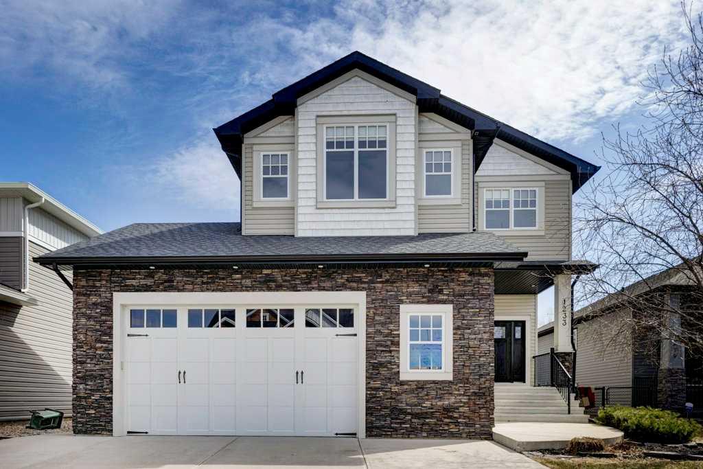 1233 Hillcrest Manor Estates , A2256294, Alberta,