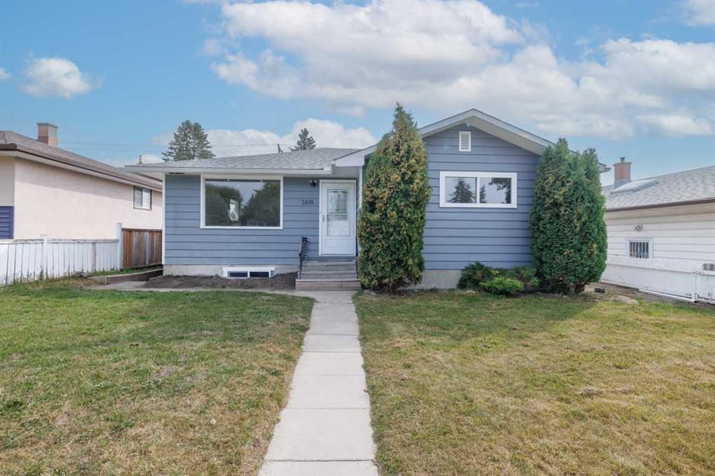 Third View of 2618 41 Street SE, Forest Lawn, Calgary, Alberta, T2B 1E1