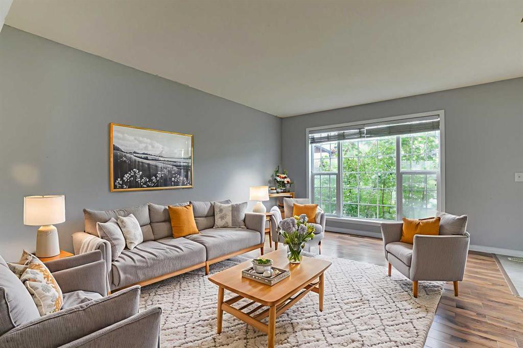 Fourth View of 124 Prestwick Villas SE, McKenzie Towne, Calgary, Alberta, T2V 1A3
