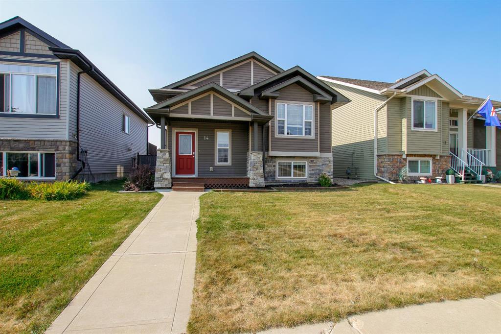 14 Radcliff Way , A2256447, Alberta,