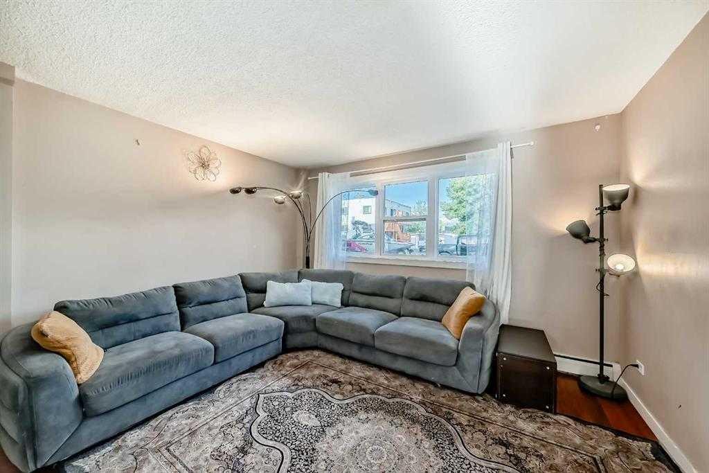 Fifth View of 1, 3511 15 Street SW, Altadore, Calgary, Alberta, T2T 4A4