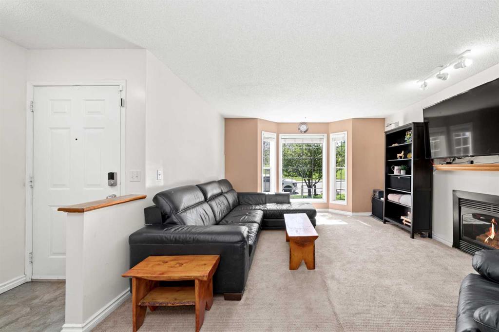 Fourth View of 10884 Hidden Valley Drive NW, Hidden Valley, Calgary, Alberta, T3A 5H2