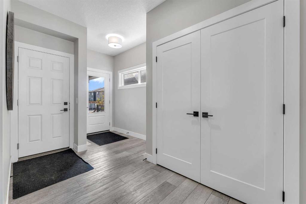 Third View of 1209 Chinook Gate Bay SW, Chinook Gate, Airdrie, Alberta, T4B 5J2